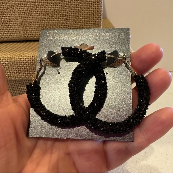 NWT Fashion Accents Earrings - Big Hoops black textured - glitter - Picture 4 of 10
